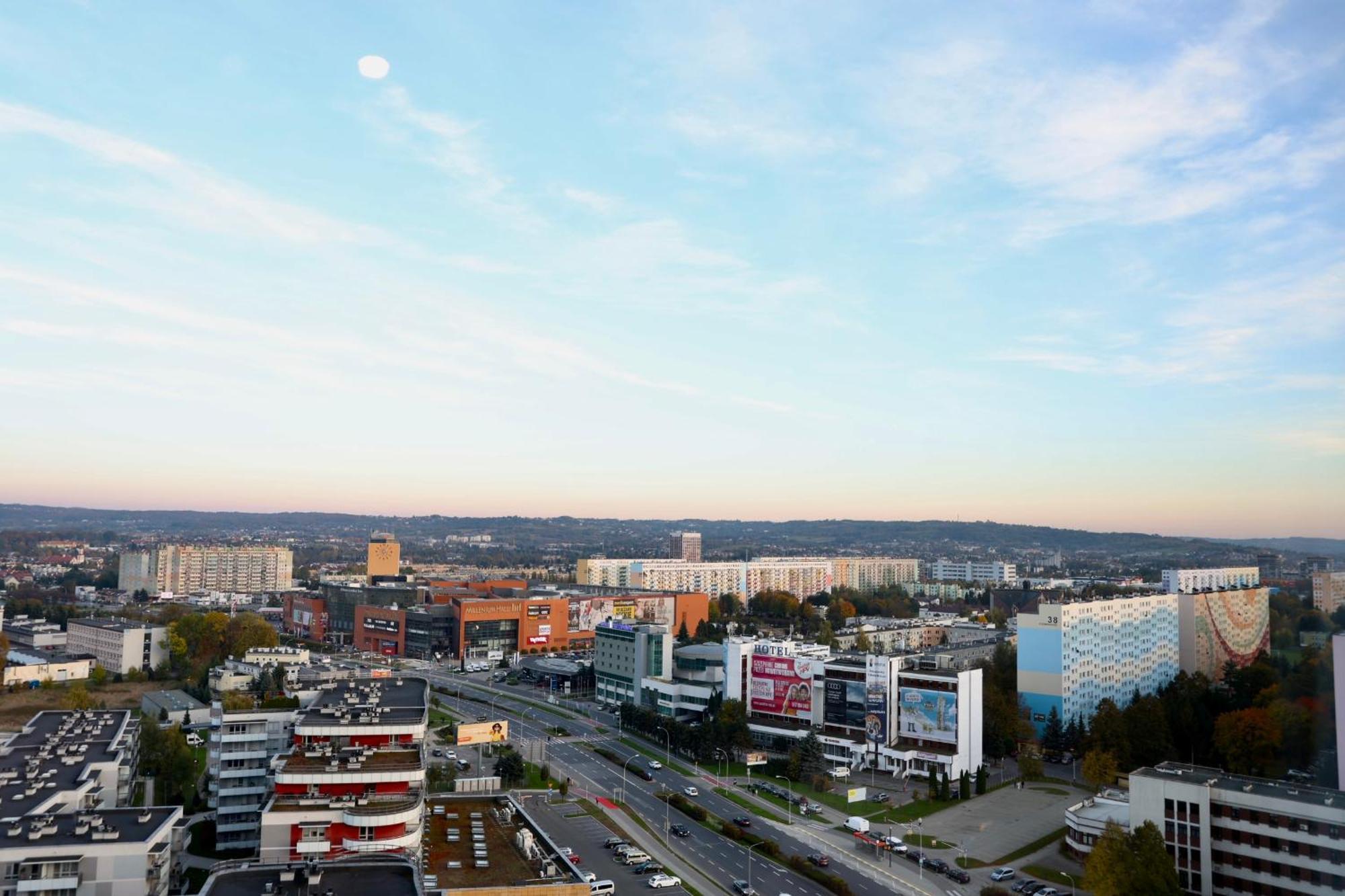Apartamento Capital Towers Scenique Rzeszów Exterior foto